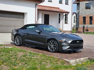 2019 Ford Mustang VI Рестайлинг, серый, 4400000 рублей, вид 1