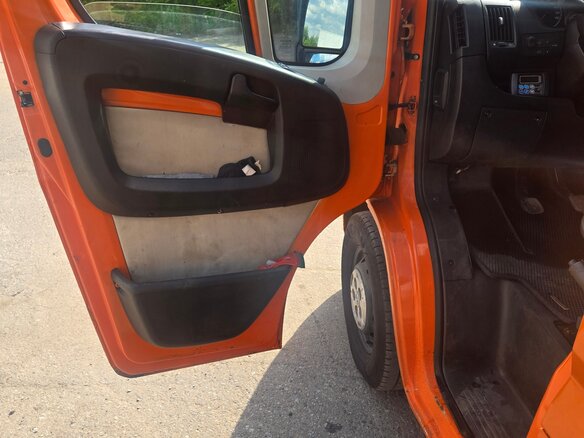 2012 Peugeot Boxer, оранжевый, 1150000 рублей - вид 6