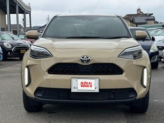 2023 Toyota Yaris Cross I, бежевый, 1629099 рублей, вид 2