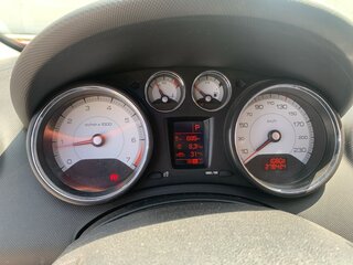 2009 Peugeot 308 I, красный, 450000 рублей, вид 5