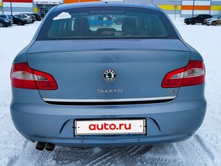 2012 Skoda Superb II, серый, 900000 рублей, вид 2
