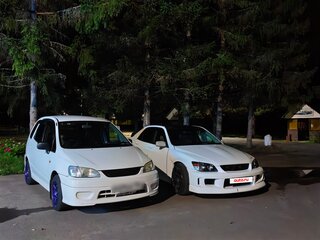 2000 Toyota Corolla Spacio I, белый, 700000 рублей, вид 4