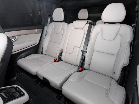 2025 Volvo XC90 B5 II Рестайлинг 2, красный - вид 7