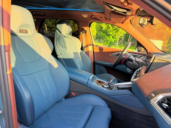 2023 BMW XM, зелёный - вид 14