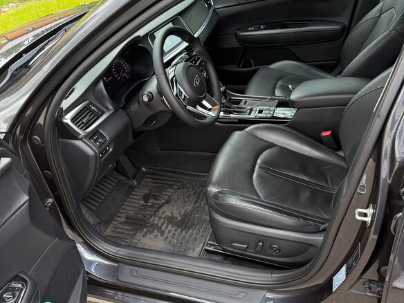 2019 Kia Optima IV Рестайлинг, серый, 1600000 рублей - вид 9