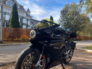 2020 MV Agusta Superveloce 800, чёрный, 2000000 рублей, вид 4