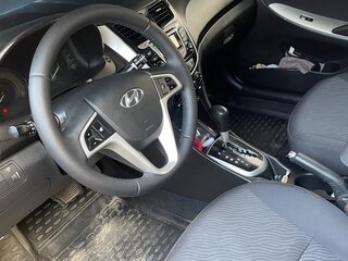 2014 Hyundai Solaris I, серый, 700000 рублей, вид 5