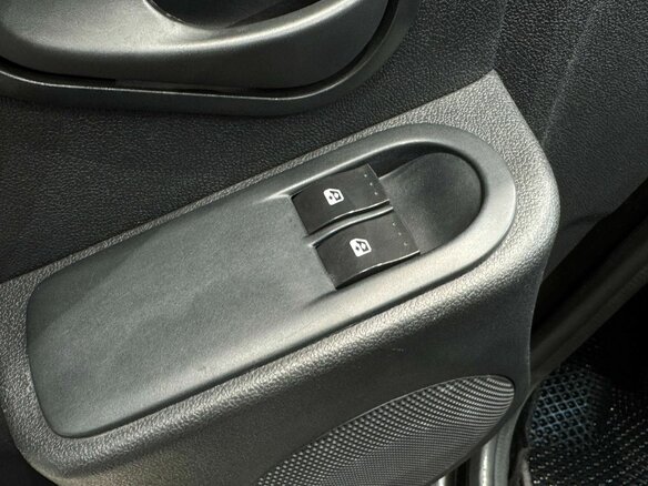 2014 Renault Duster I, чёрный, 820000 рублей - вид 19