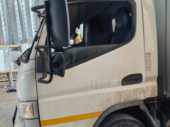 2020 Fuso (Mitsubishi) Canter, белый, 1400000 рублей - вид 1