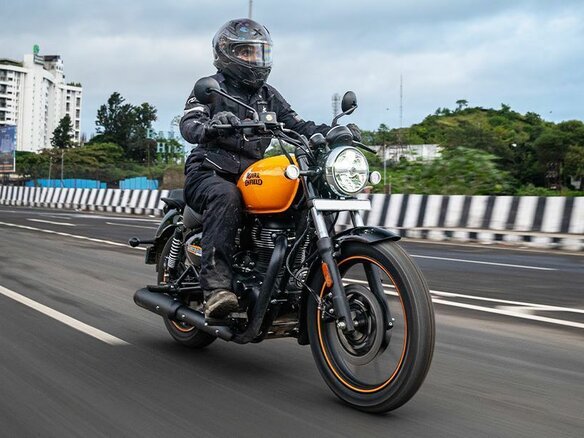 2026 Royal Enfield Meteor, оранжевый, 509000 рублей - вид 8