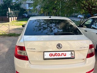 2013 Skoda Octavia III (A7), белый, 1380000 рублей, вид 4