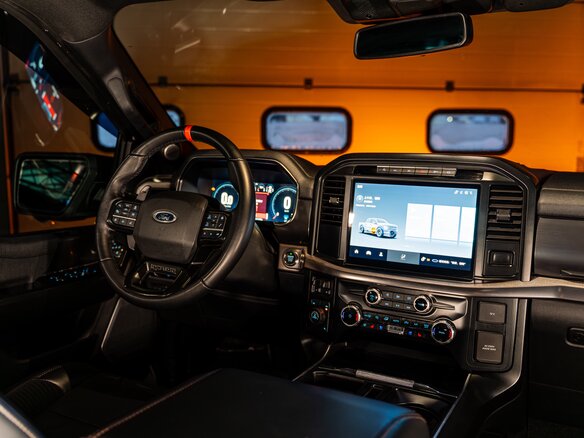 2023 Ford F-150 Raptor XIV, серый, 11850000 рублей - вид 9