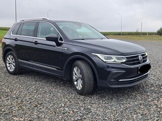 2021 Volkswagen Tiguan II Рестайлинг, чёрный, 2377335 рублей, вид 3