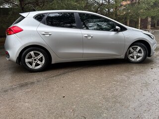 2013 Kia Ceed II, серебристый, 865000 рублей, вид 3