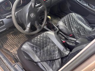 2005 Nissan Almera II (N16) Рестайлинг, бежевый, 225000 рублей, вид 3