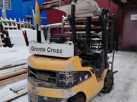 2004 Caterpillar DP18NT, жёлтый, 500000 рублей, вид 2