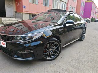2020 Kia Optima IV Рестайлинг, чёрный, 2300000 рублей, вид 2