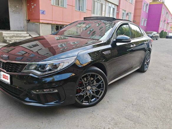 2020 Kia Optima IV Рестайлинг, чёрный, 2300000 рублей - вид 1