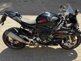 2023 BMW S 1000 RR, чёрный, 2381107 рублей, вид 2