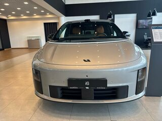 2026 Li Auto (Lixiang) i6, серебристый, 5500000 рублей, вид 1