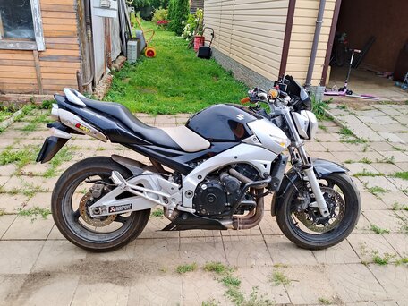 2006 Suzuki GSR 600, чёрный, 360000 рублей, вид 5