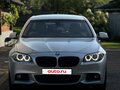 2011 BMW 5 серии 530d xDrive VI (F10/F11/F07), серебристый, 1585000 рублей