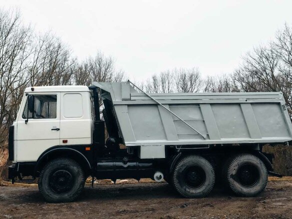 2000 МАЗ 5516, серый, 1200000 рублей - вид 9