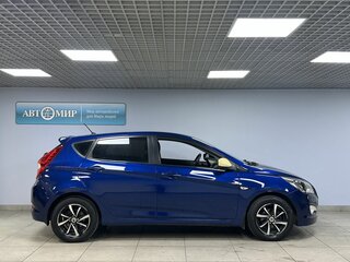 2015 Hyundai Solaris I Рестайлинг, синий, 667000 рублей, вид 4