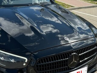 2020 Mercedes-Benz E-Класс 220 d V (W213, S213, C238) Рестайлинг, чёрный, 3300000 рублей, вид 4