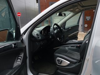 2007 Mercedes-Benz M-Класс 350 II (W164), серебристый, 1300000 рублей, вид 5