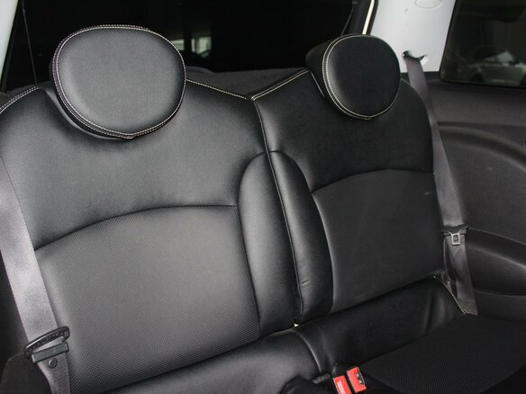 2009 Mini Hatch One II (R56), белый - вид 7