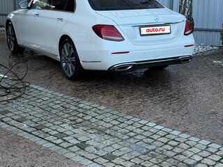 2016 Mercedes-Benz E-Класс 200 V (W213, S213, C238), белый, 4100000 рублей, вид 2