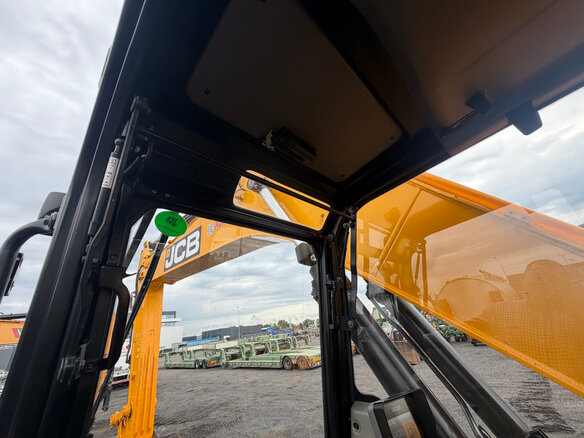 2023 JCB 215, жёлтый, 10490000 рублей - вид 30