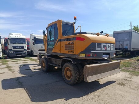 2023 SDLG E7150F, жёлтый, 7870000 рублей, вид 4