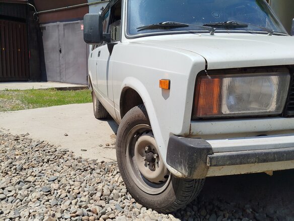 2003 Lada (ВАЗ) 2104, белый - вид 3
