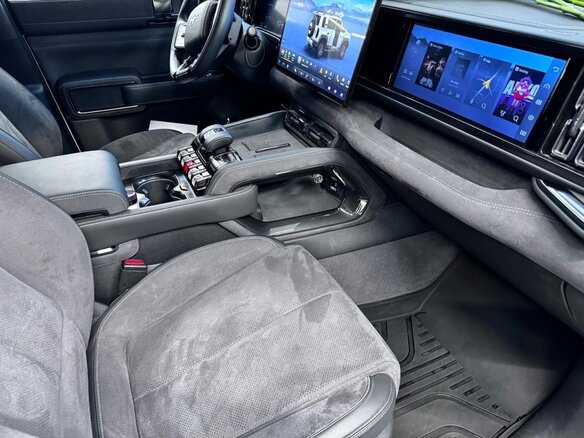 2024 BYD FangChengBao Leopard 5 I, белый, 6500000 рублей - вид 6