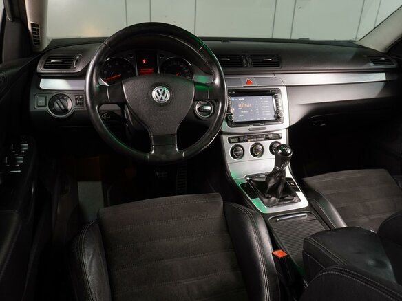 2007 Volkswagen Passat B6, серый, 729000 рублей - вид 5