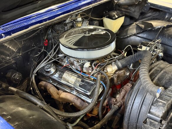 1960 Chevrolet Impala II, синий, 7800000 рублей - вид 18