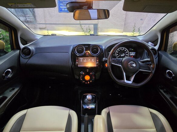2016 Nissan Note e-Power II Рестайлинг, жёлтый, 950000 рублей - вид 6