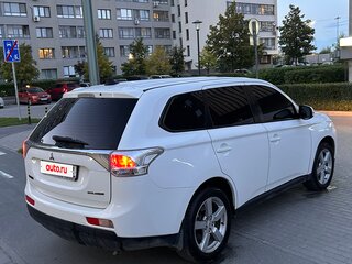 2012 Mitsubishi Outlander III, белый, 1150000 рублей, вид 4