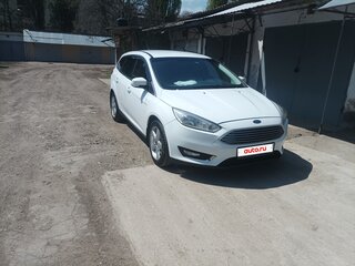 2017 Ford Focus III Рестайлинг, белый, 805000 рублей, вид 4
