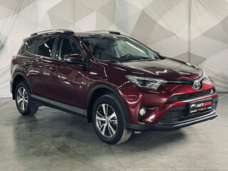 2017 Toyota RAV4 IV (XA40) Рестайлинг, красный, 2150000 рублей, вид 3