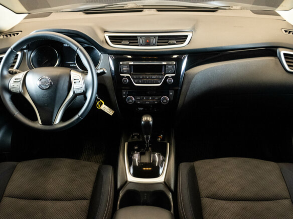 2017 Nissan Qashqai II, серый, 1595000 рублей - вид 4