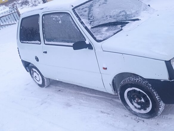 2001 Lada (ВАЗ) 1111 Ока КамАЗ, белый, 65000 рублей - вид 4