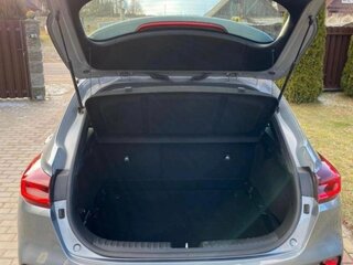 2019 Kia XCeed I, серебристый, 1750000 рублей, вид 2