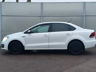 2018 Volkswagen Polo V Рестайлинг, белый, 1000000 рублей, вид 5