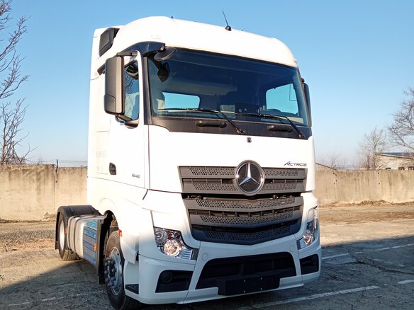 2023 Mercedes-Benz Actros, белый, 12500000 рублей - вид 5