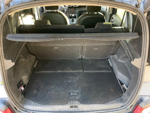 2010 Citroen C3 Picasso I, серый, 370000 рублей - вид 11
