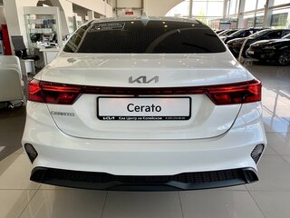 2025 Kia Cerato IV Рестайлинг, белый, 3264900 рублей, вид 4