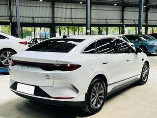 2025 BYD Qin L, белый, 2230000 рублей, вид 4